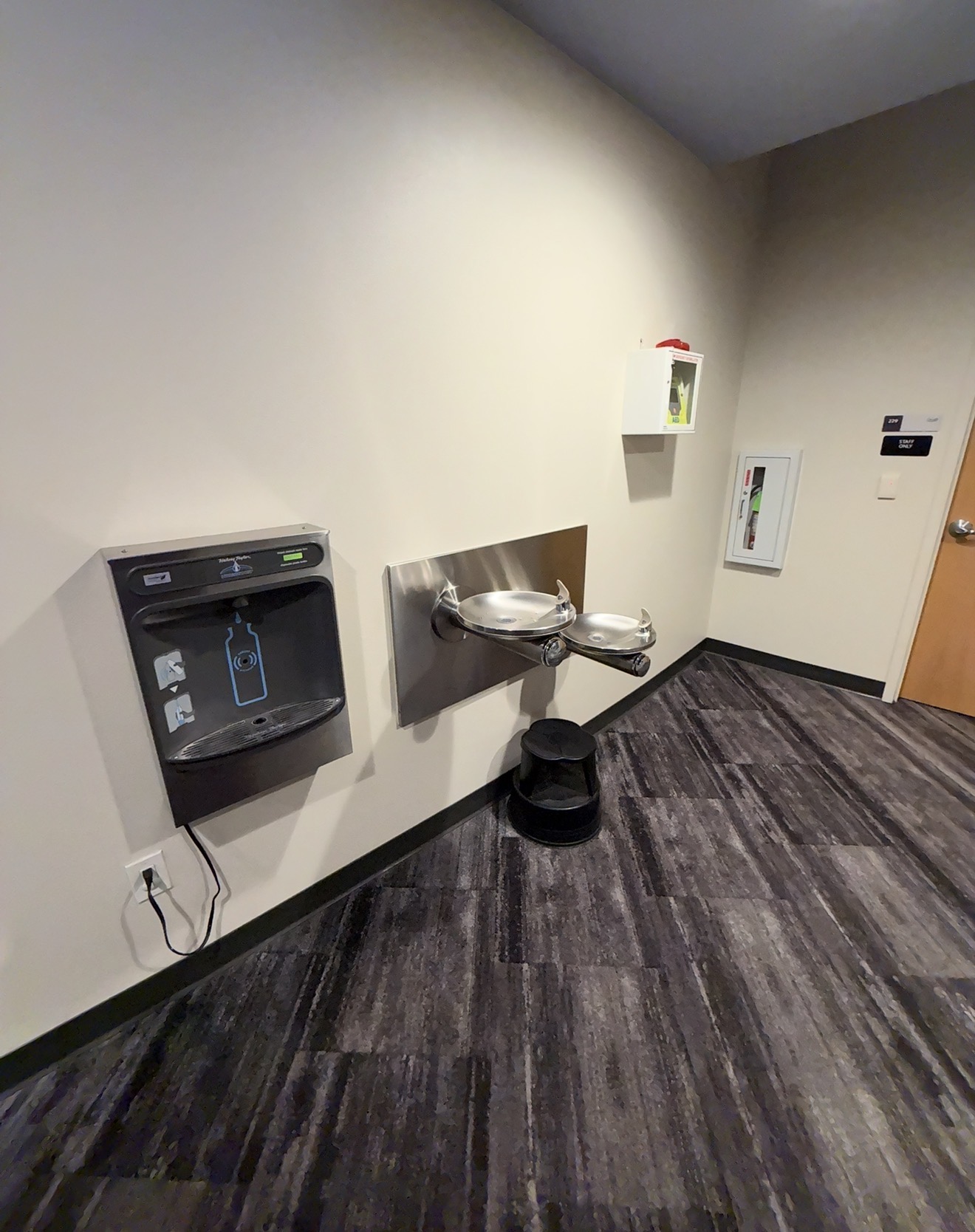 Most recent photo for Council Tree Library